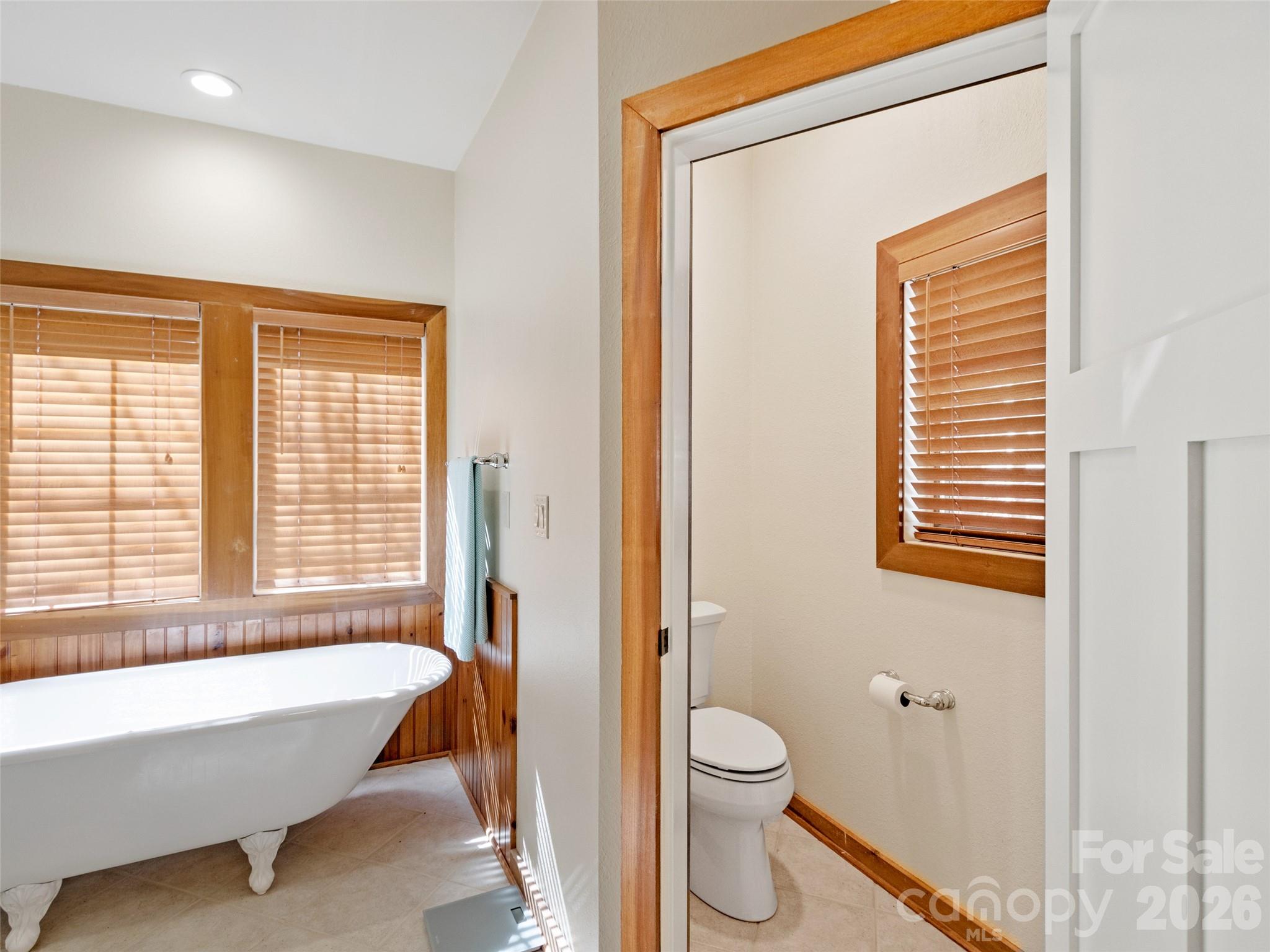 61 Creekside Way Burnsville NC 28714