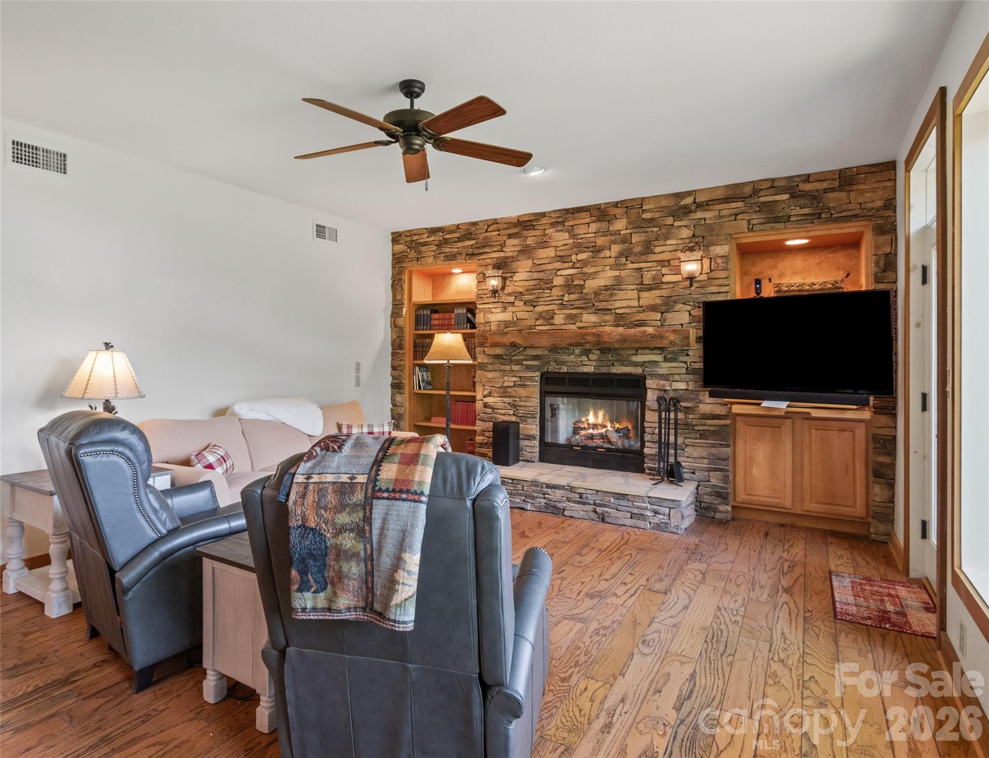 61 Creekside Way Burnsville NC 28714