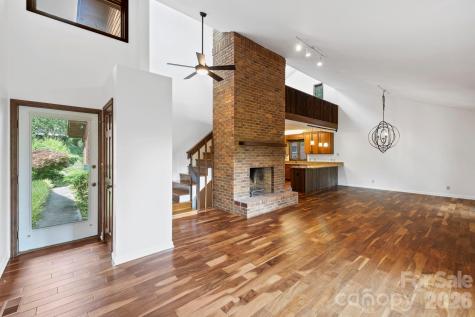 204 Woodfield Drive Asheville NC 28803