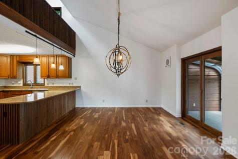 204 Woodfield Drive Asheville NC 28803