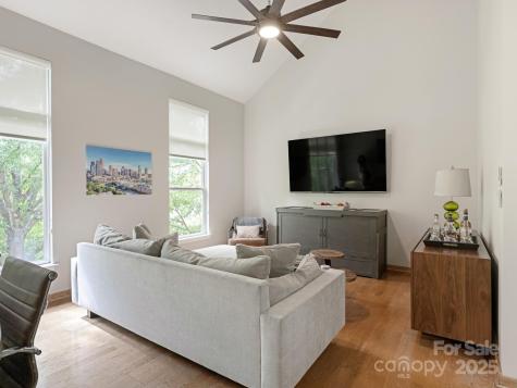 2125 Southend Drive Charlotte NC 28203