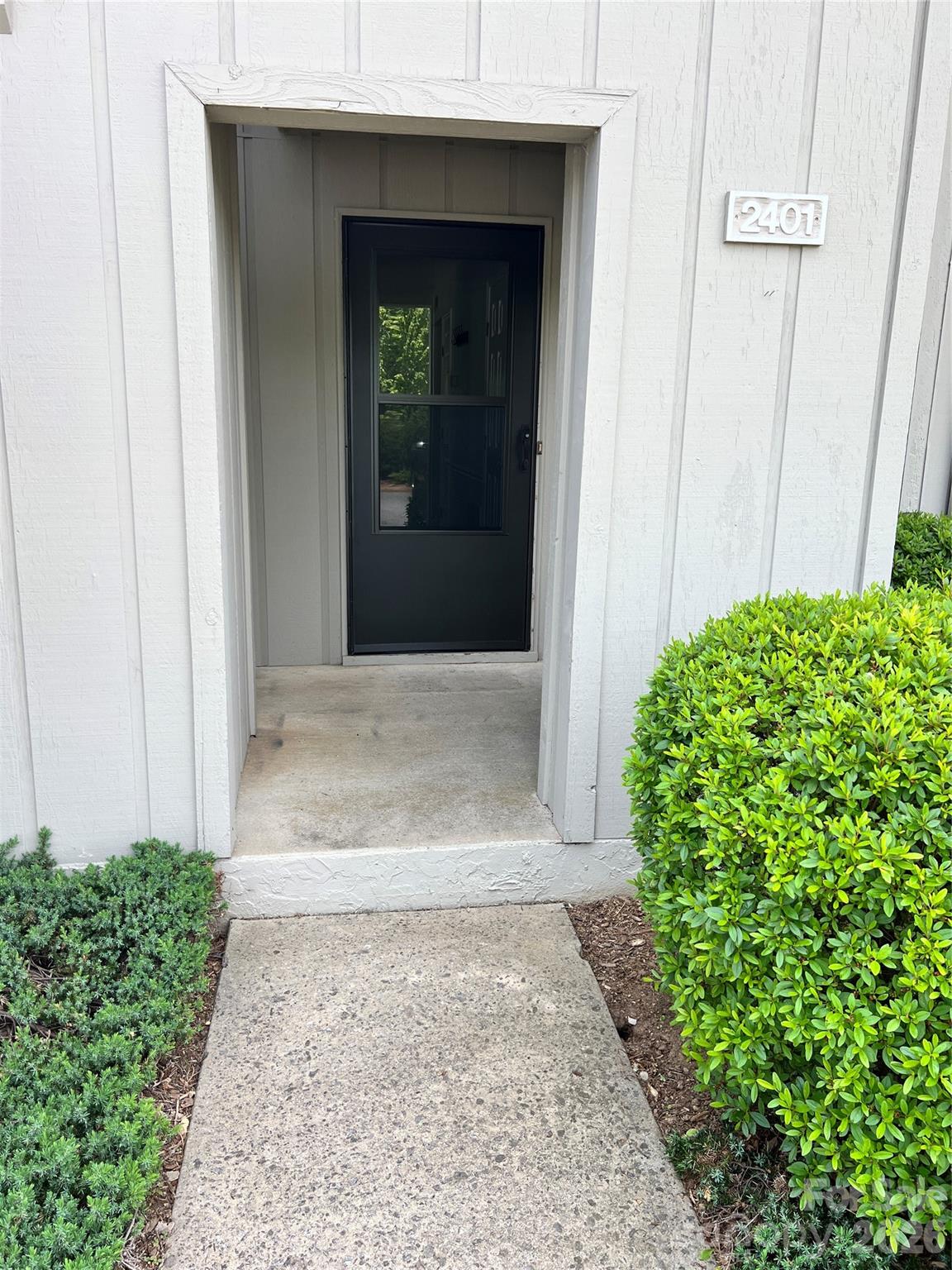 2401 Abbey Circle Asheville NC 28805