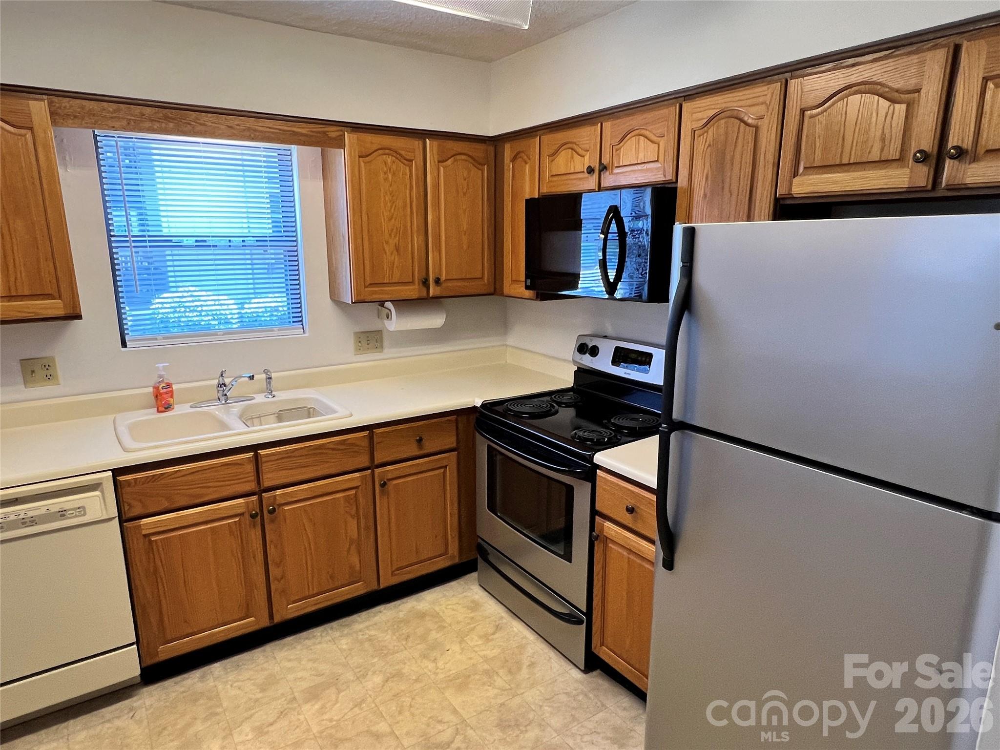 2401 Abbey Circle Asheville NC 28805