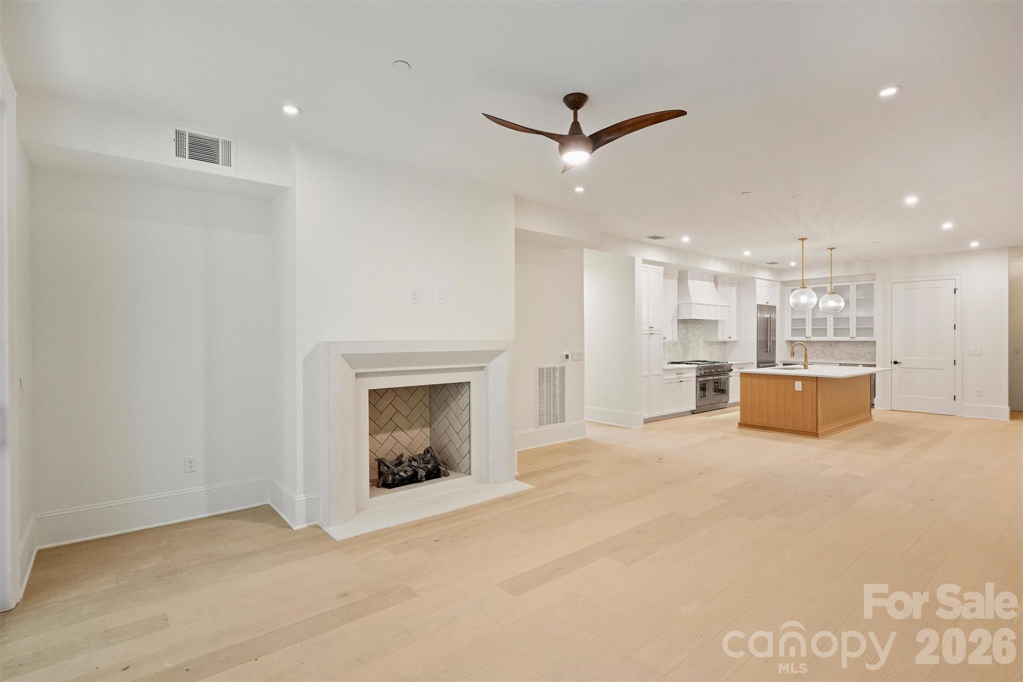 409 Queens Road Charlotte NC 28207