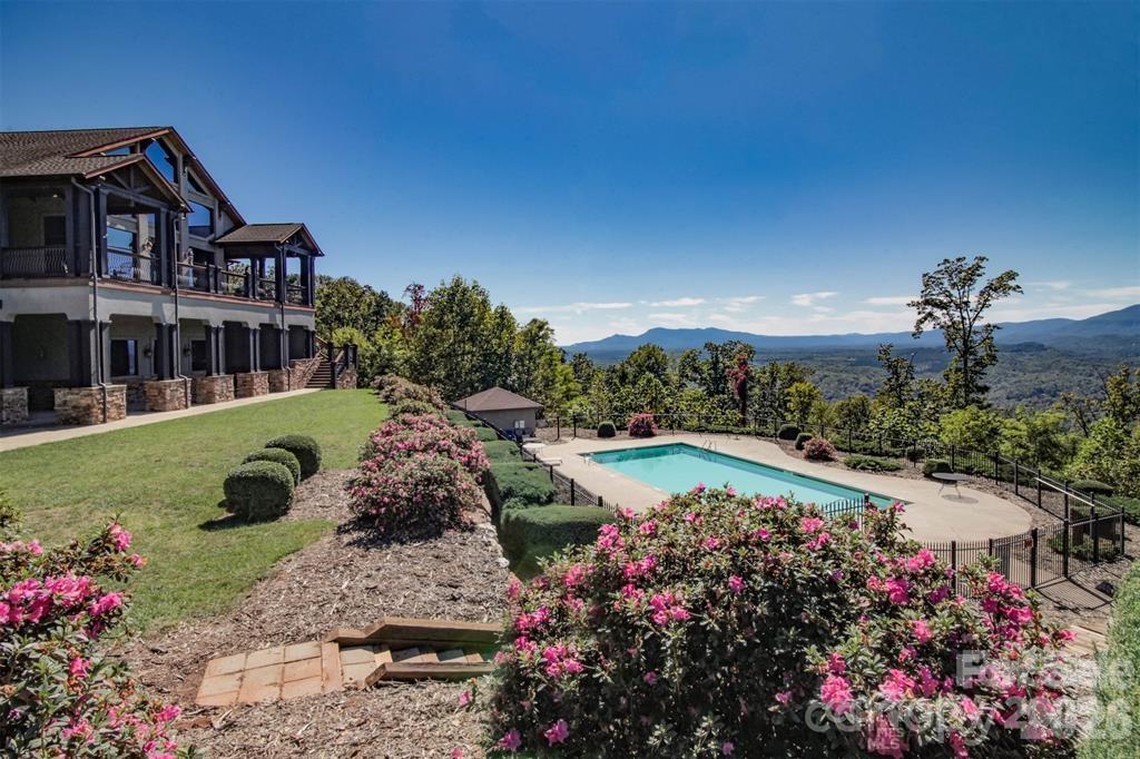 146 Red Hawk Knoll Lake Lure NC 28746