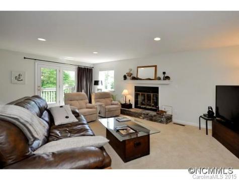 1902 Timber Trail Asheville NC 28804
