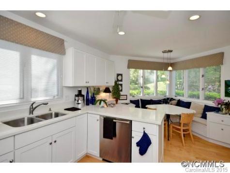 1902 Timber Trail Asheville NC 28804