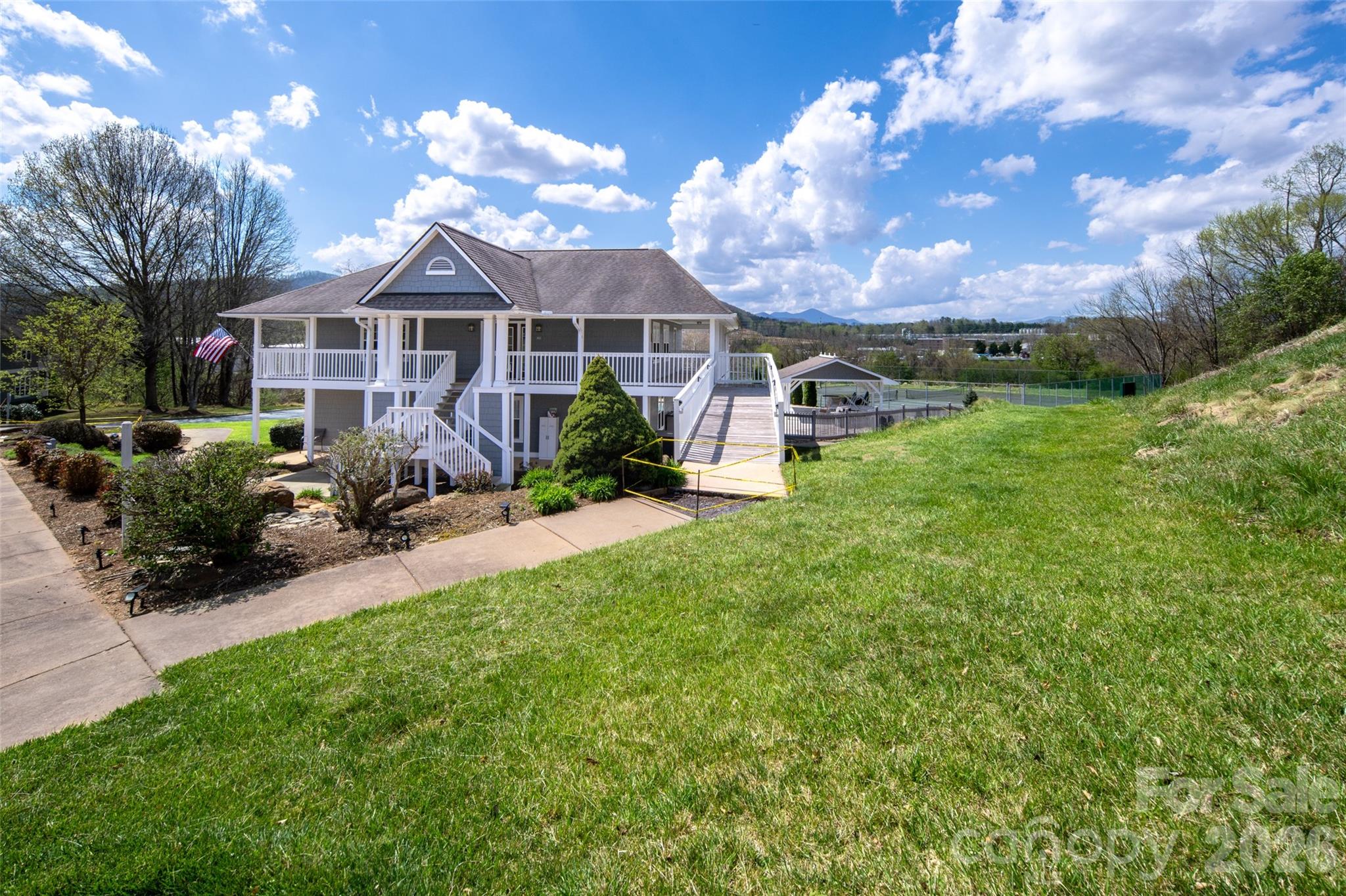 803 Woodlea Court Asheville NC 28806