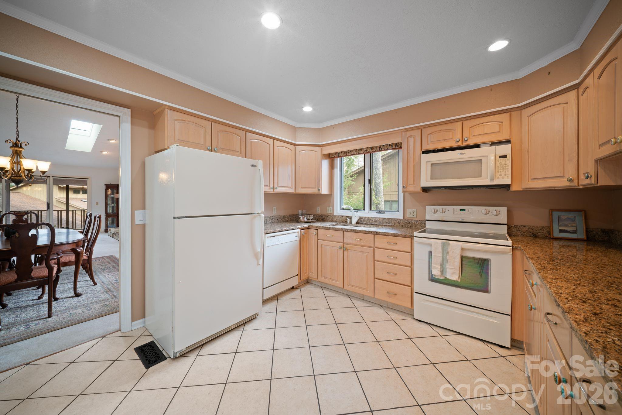 301 N Scarlet Oak Lane Hendersonville NC 28791