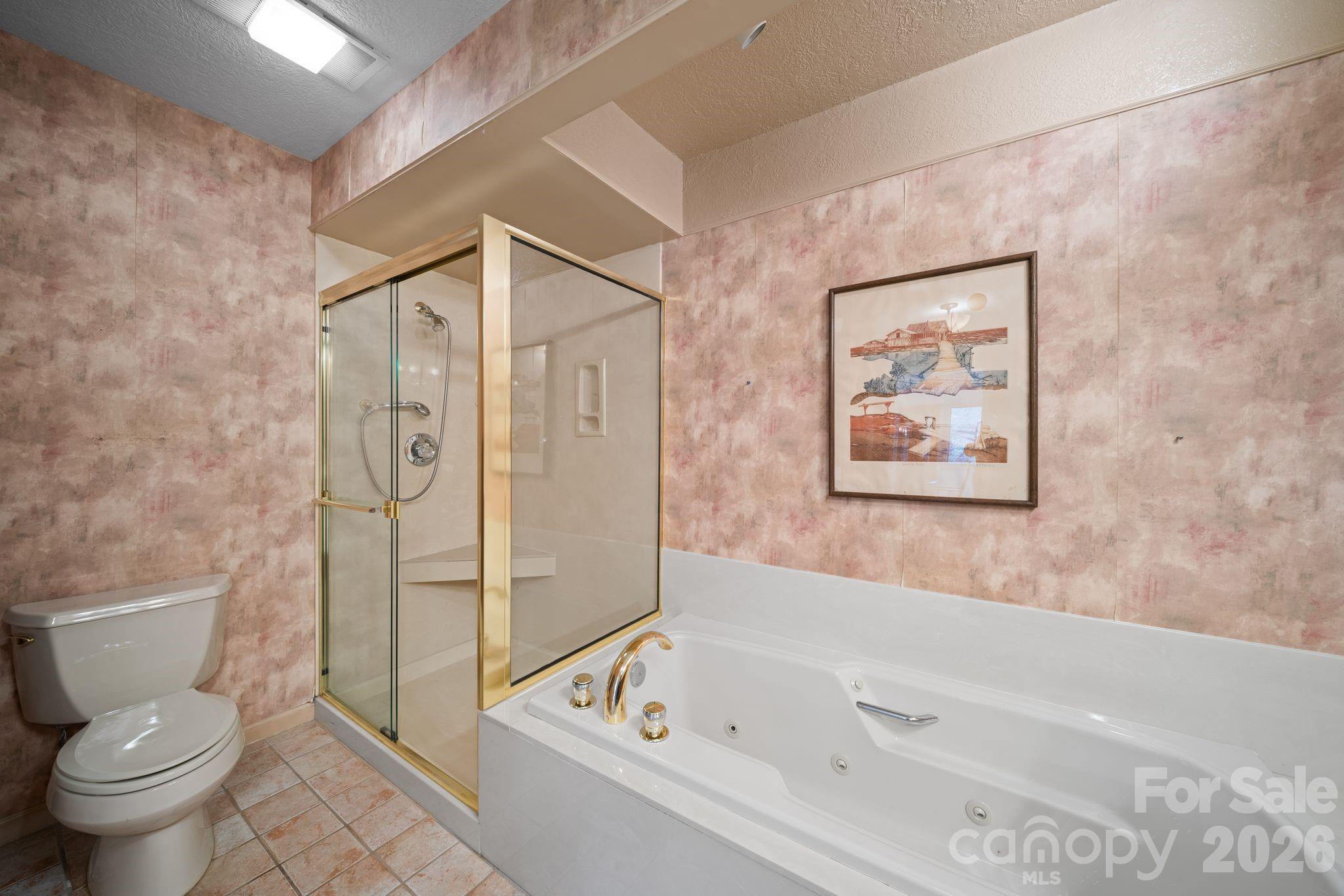 301 N Scarlet Oak Lane Hendersonville NC 28791