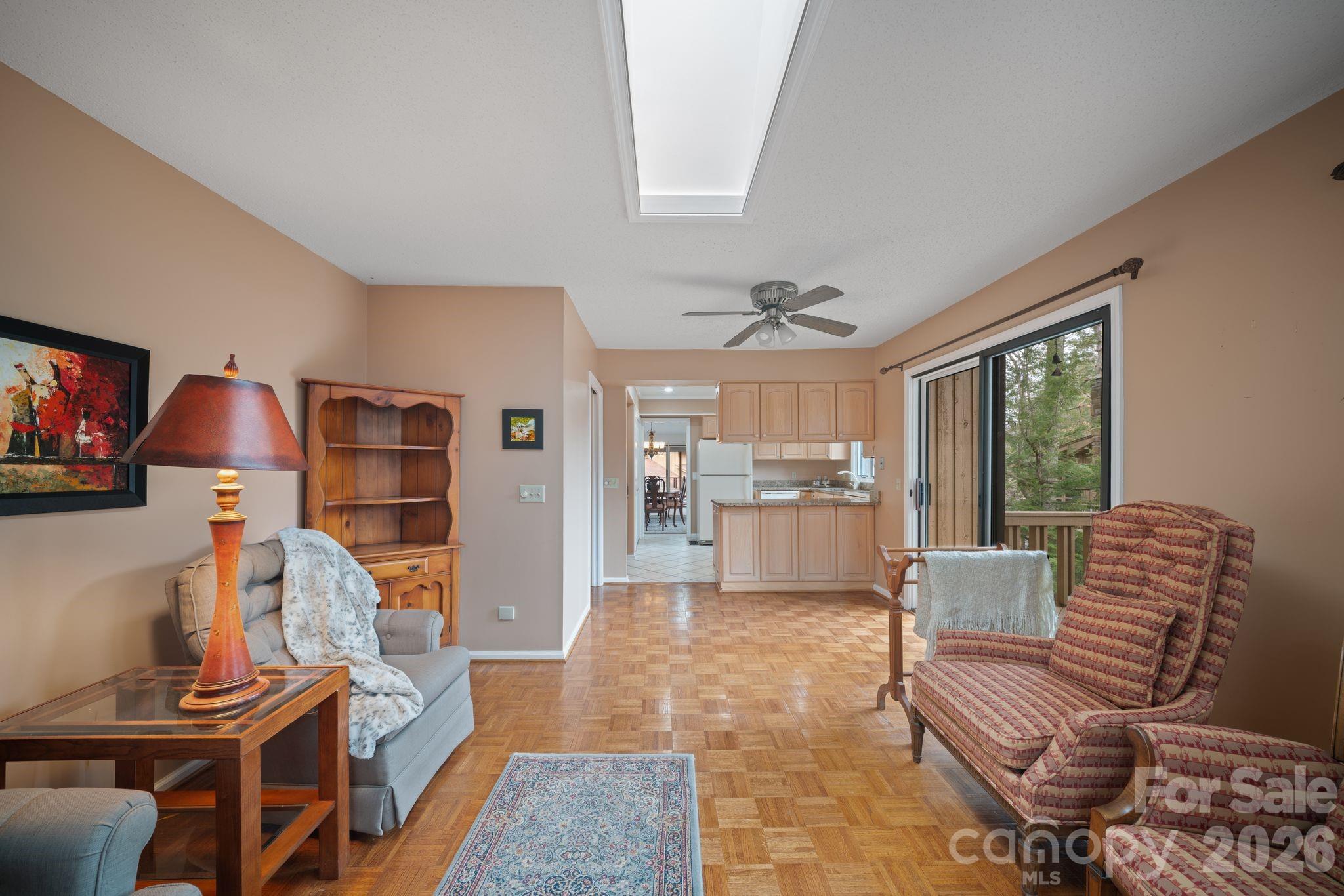 301 N Scarlet Oak Lane Hendersonville NC 28791