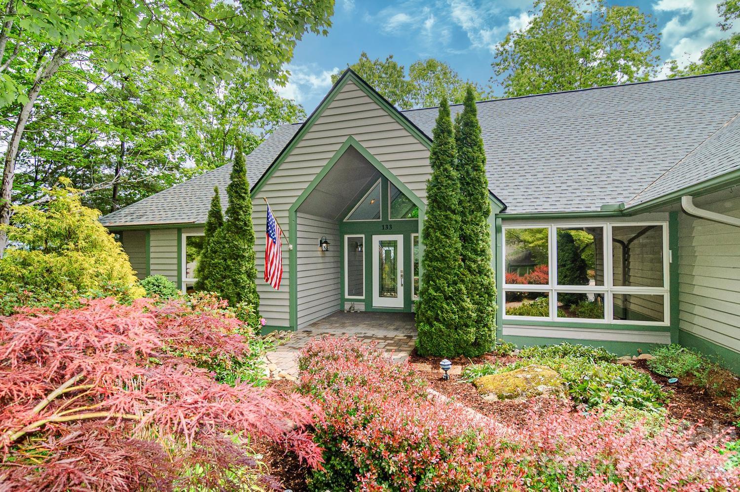 133 Forest View Drive Flat Rock NC 28731