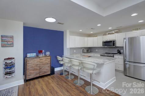 718 W Trade Street Charlotte NC 28202