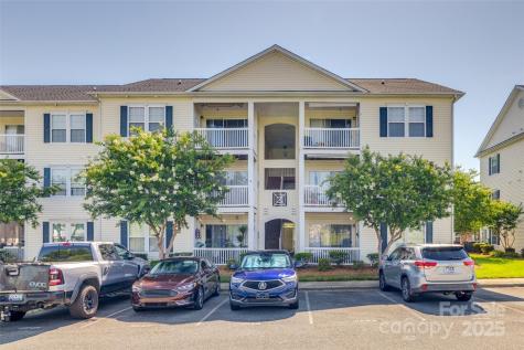 3849 Carl Parmer Drive Harrisburg NC 28075