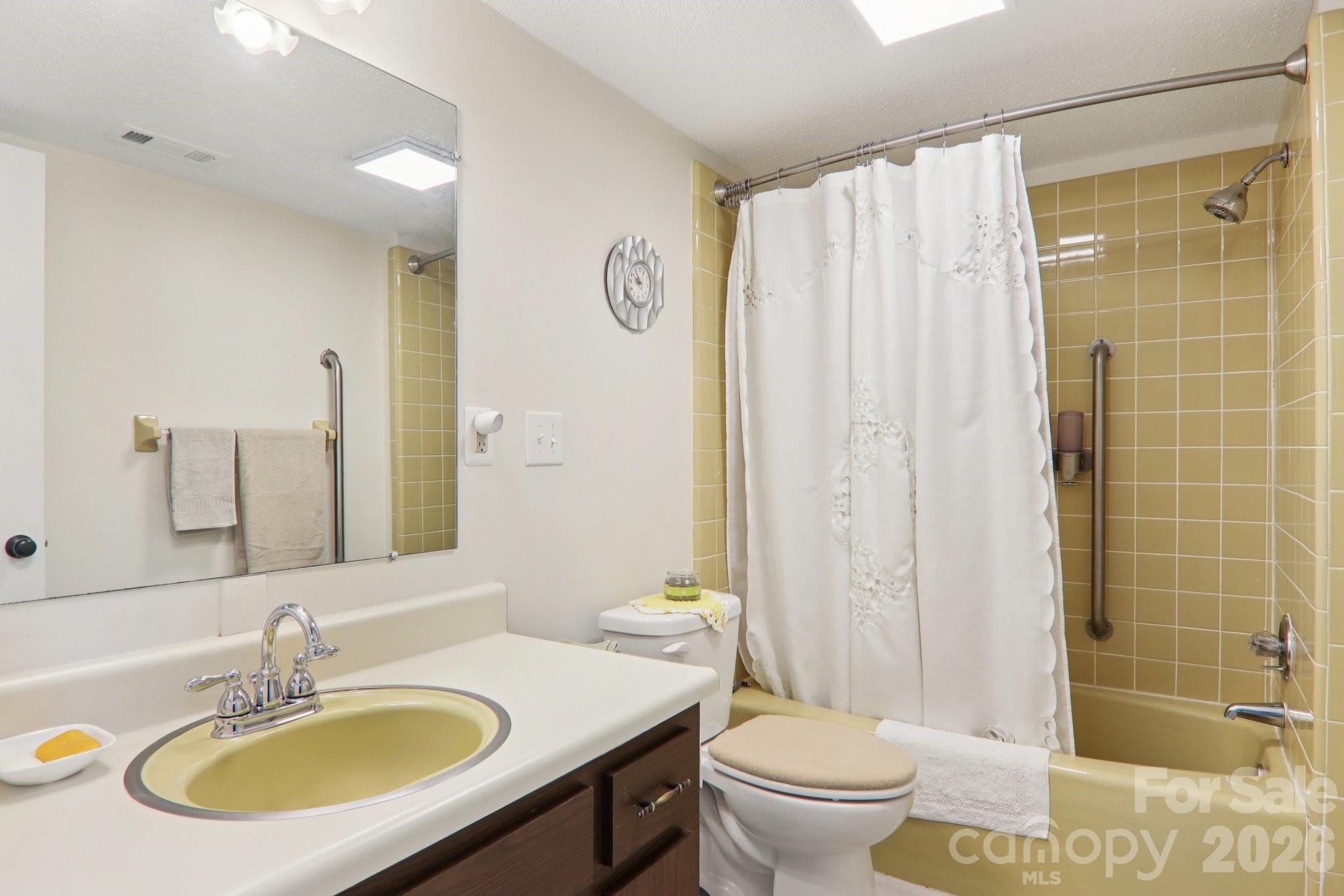 429 Mountains Boulevard Lake Lure NC 28746