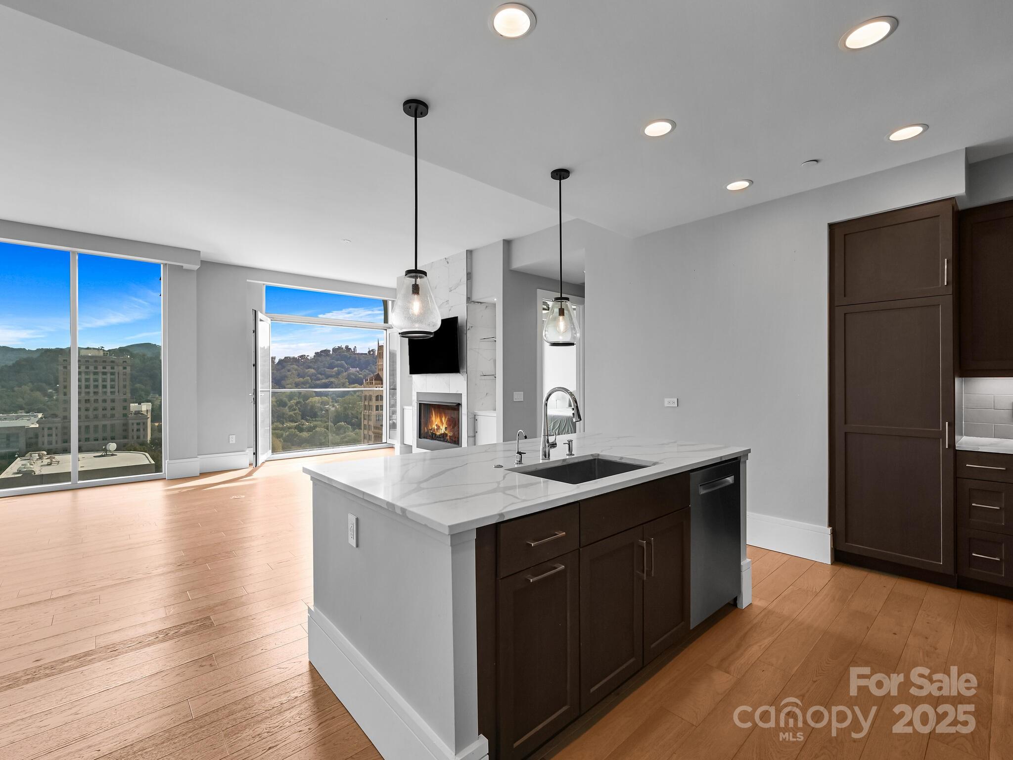 7 Patton Avenue Asheville NC 28801