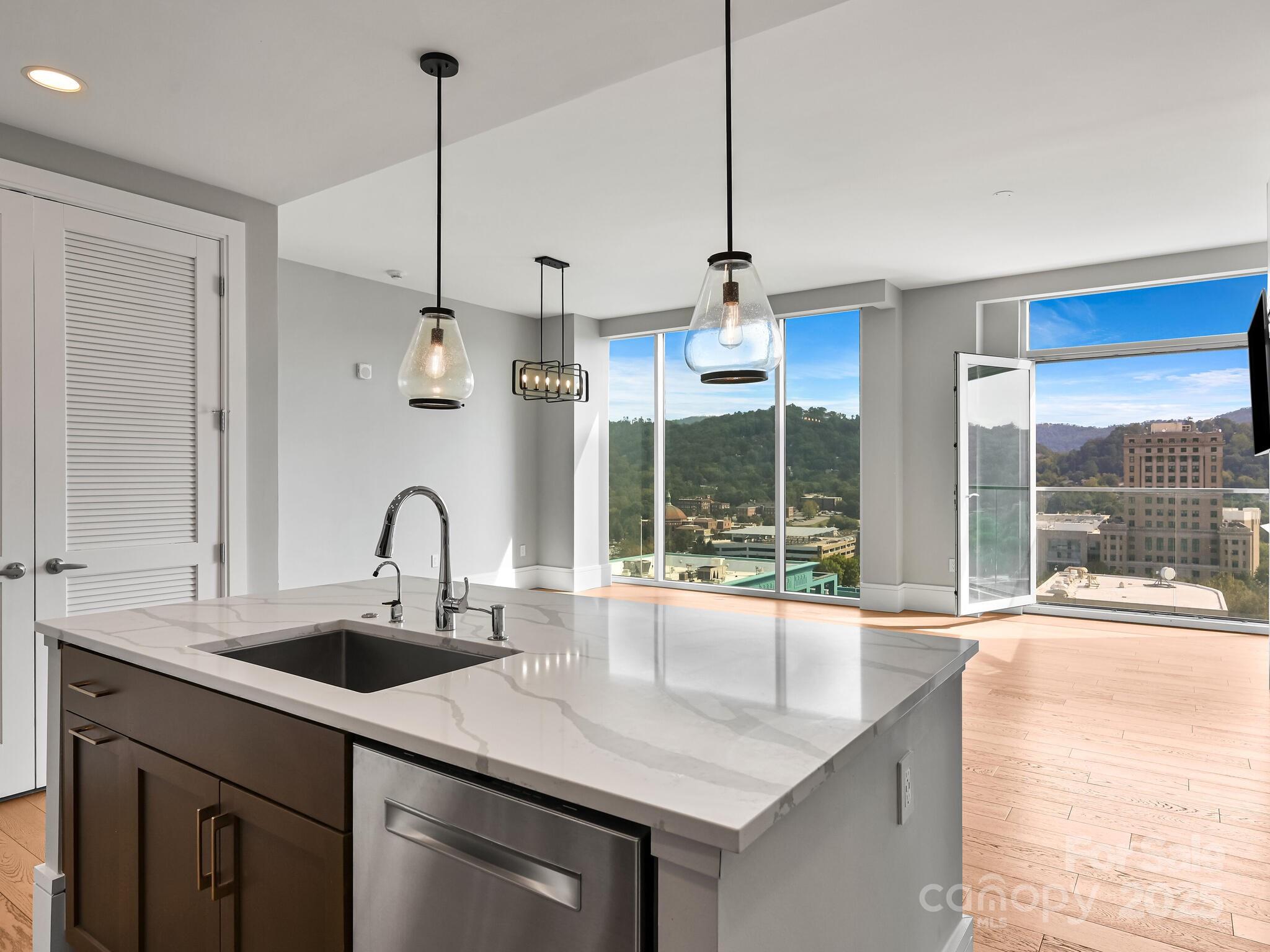 7 Patton Avenue Asheville NC 28801