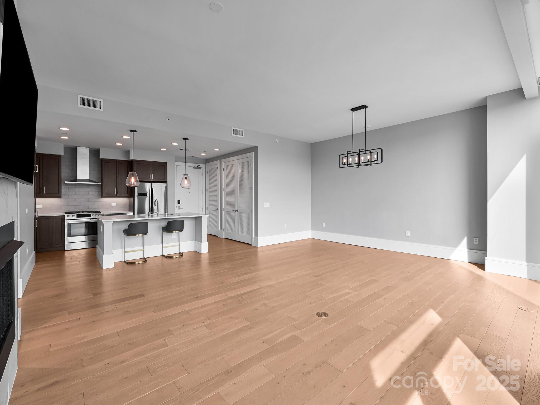 7 Patton Avenue Asheville NC 28801