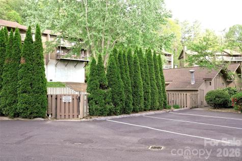 305 Piney Mountain Drive Asheville NC 28805