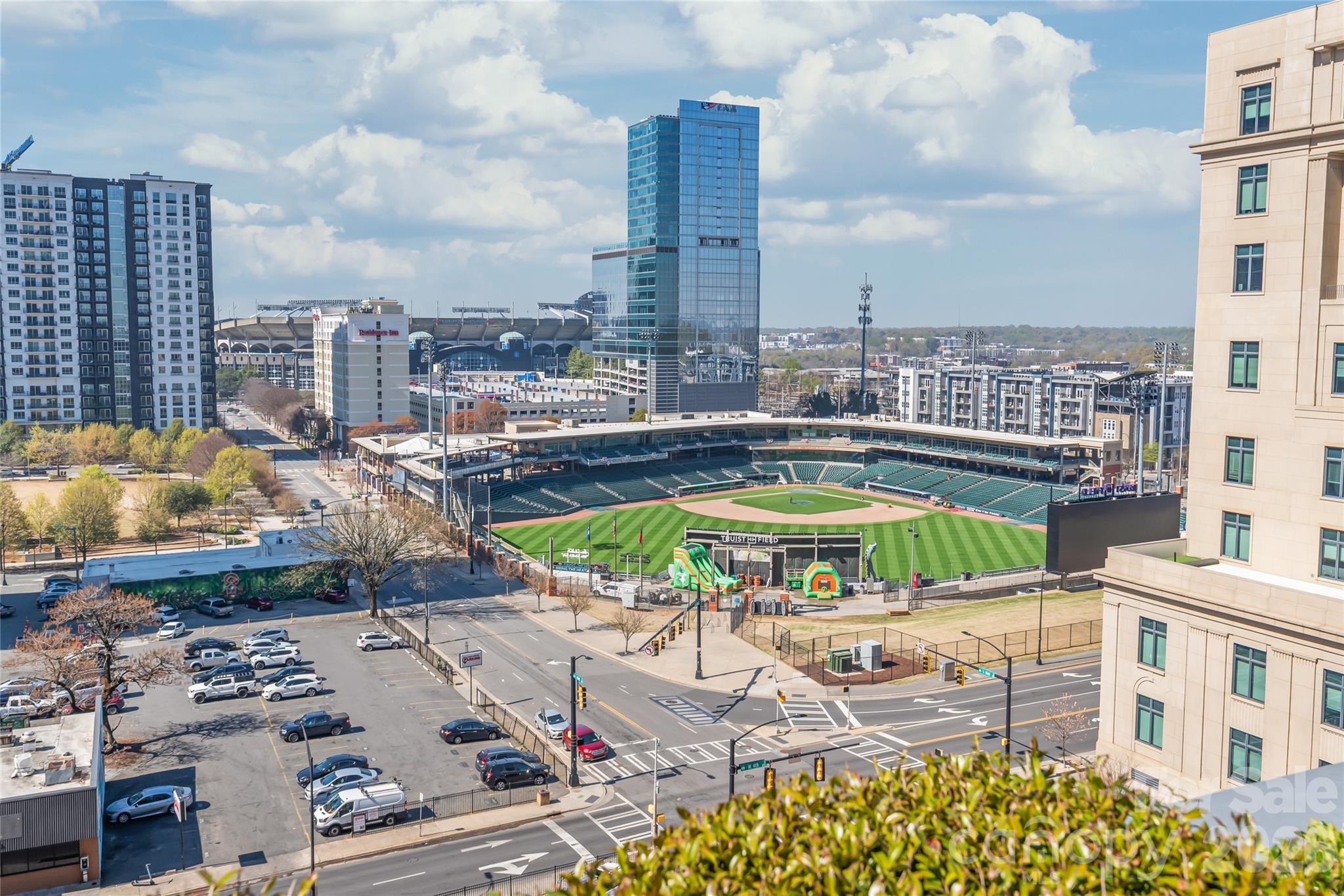 333 W Trade Street Charlotte NC 28202