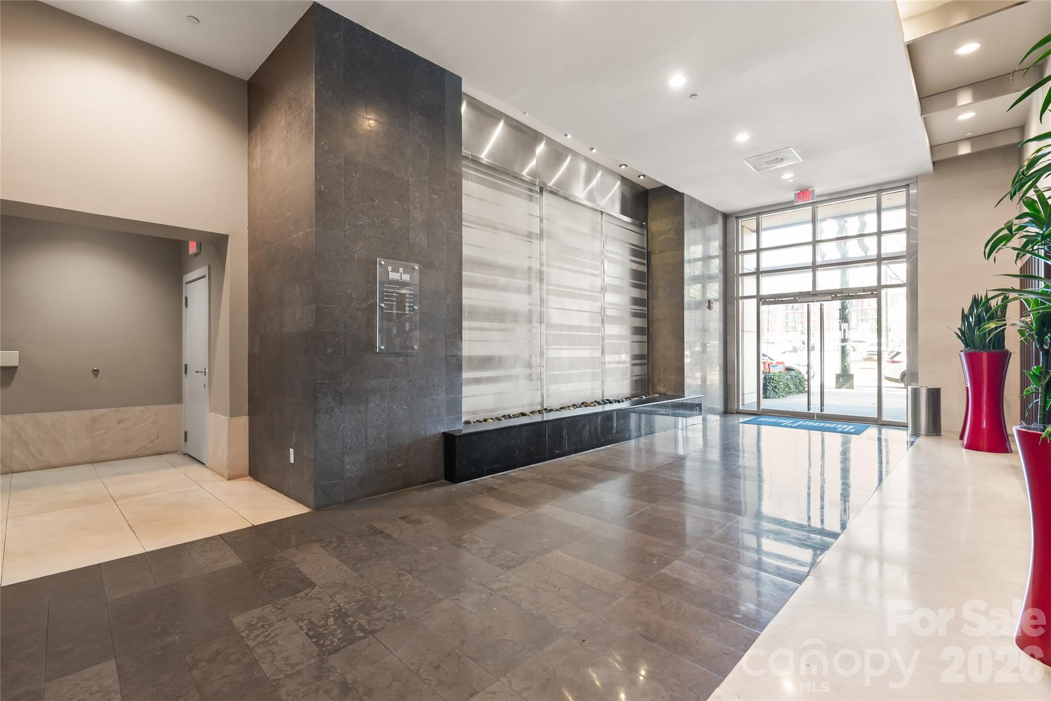 333 W Trade Street Charlotte NC 28202