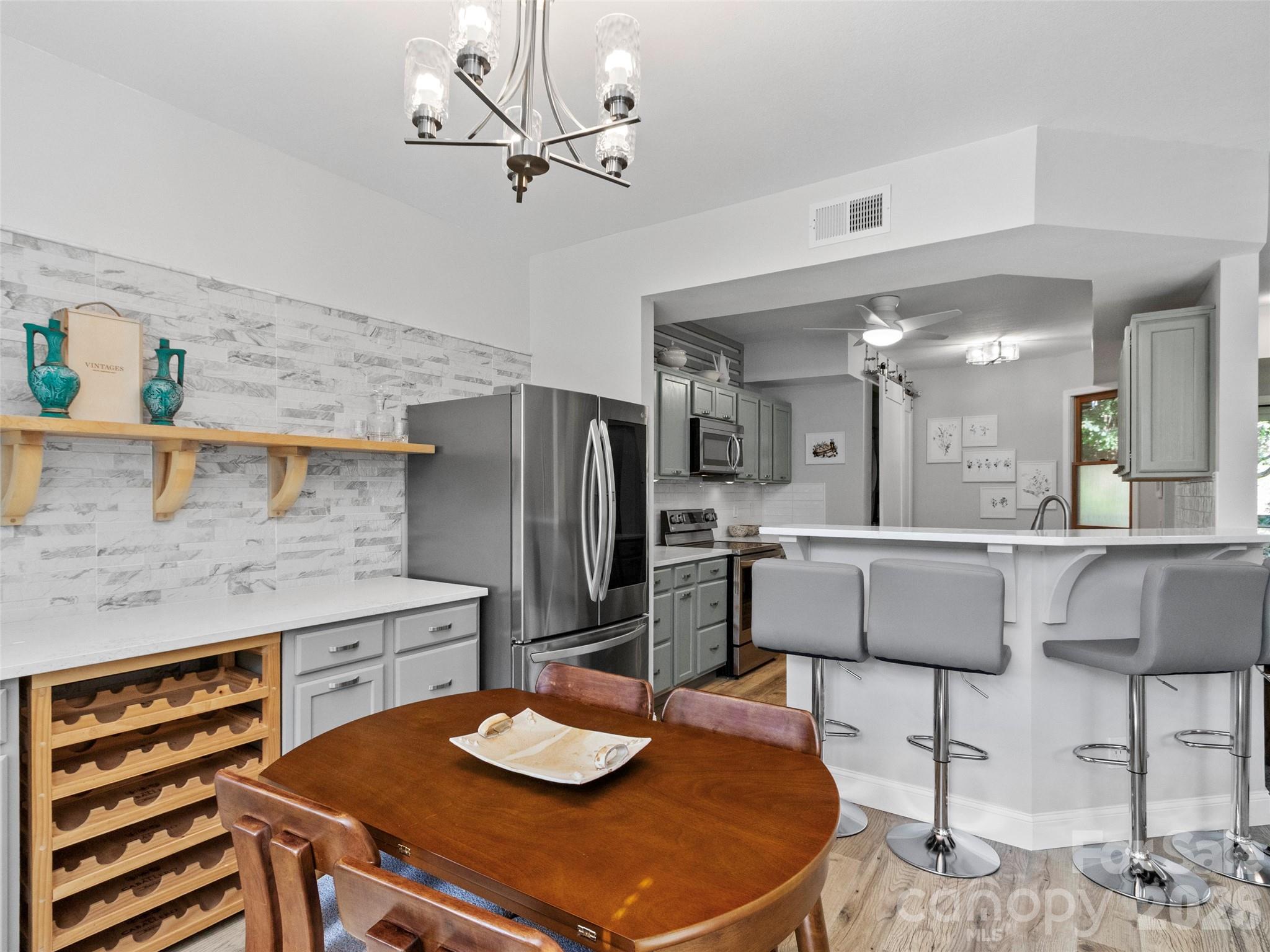 220 Stoney Falls Loop Burnsville NC 28714
