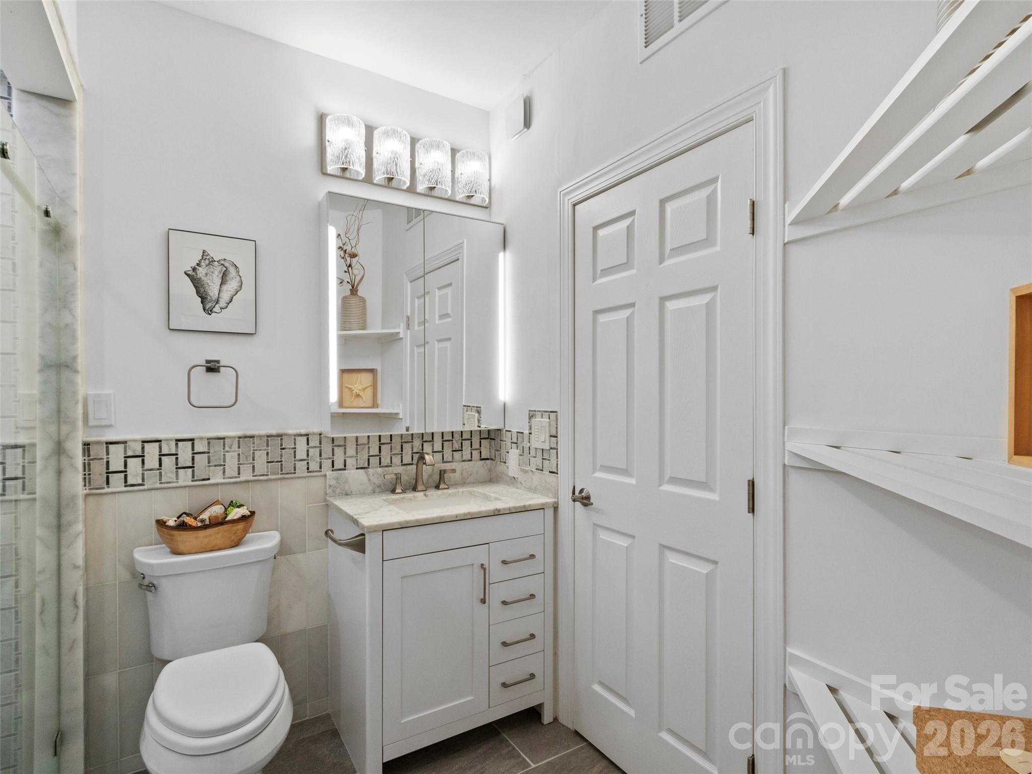 220 Stoney Falls Loop Burnsville NC 28714
