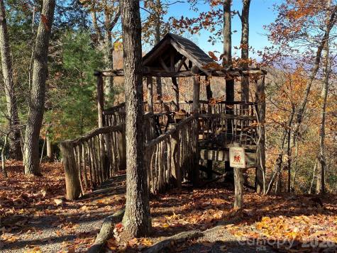 220 Stoney Falls Loop Burnsville NC 28714