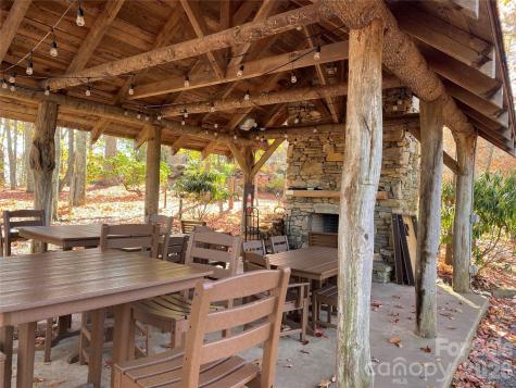 220 Stoney Falls Loop Burnsville NC 28714