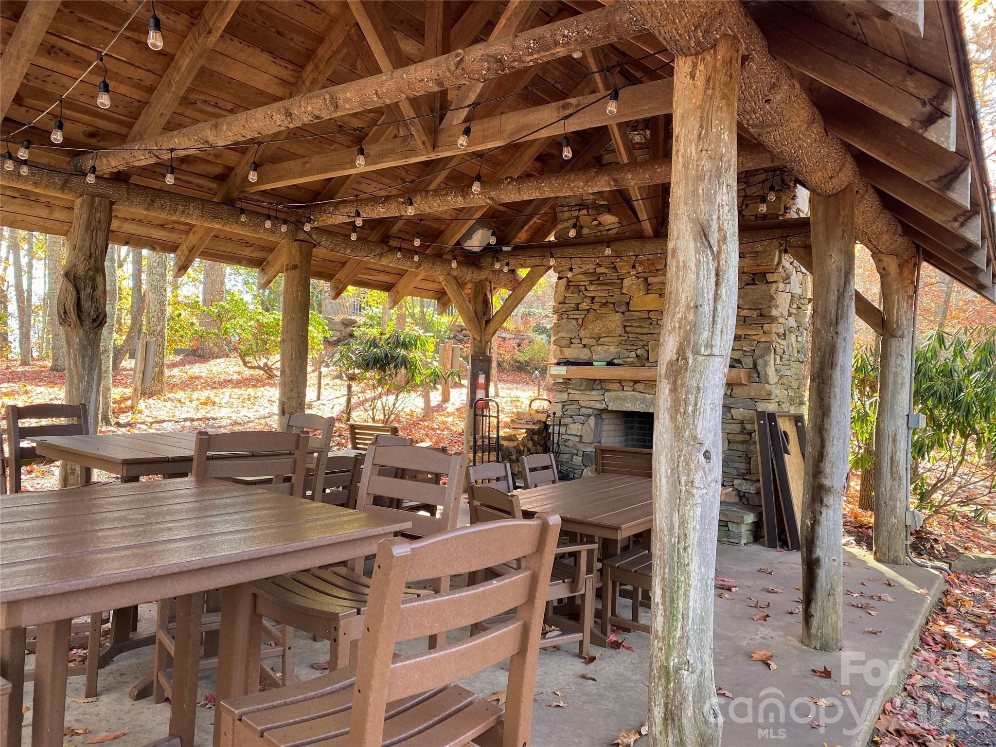 220 Stoney Falls Loop Burnsville NC 28714