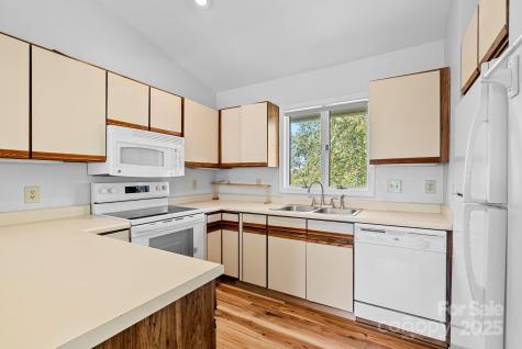 432 Windswept Drive Asheville NC 28801