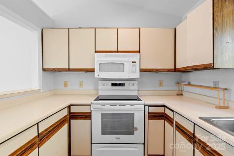 432 Windswept Drive Asheville NC 28801