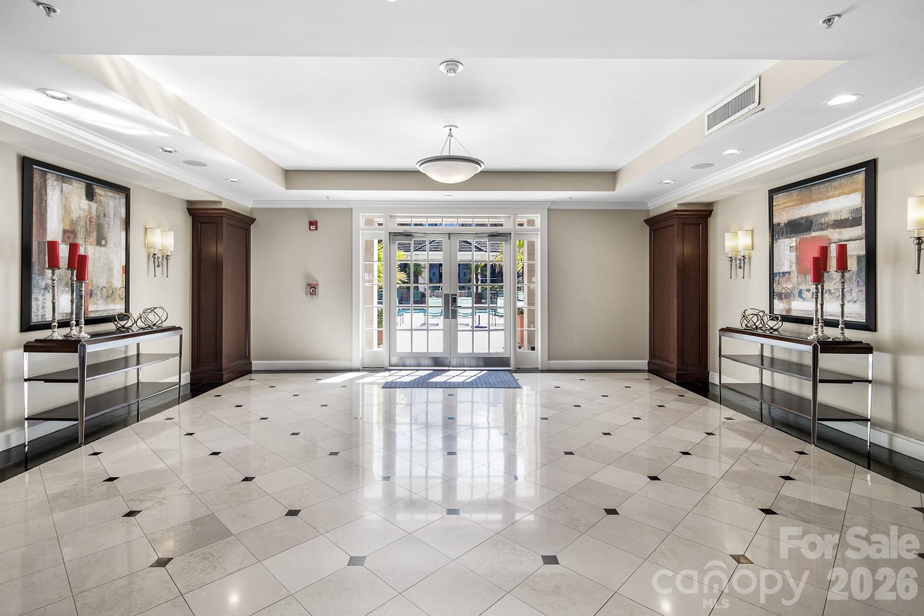 300 W 5th Street W Charlotte NC 28202