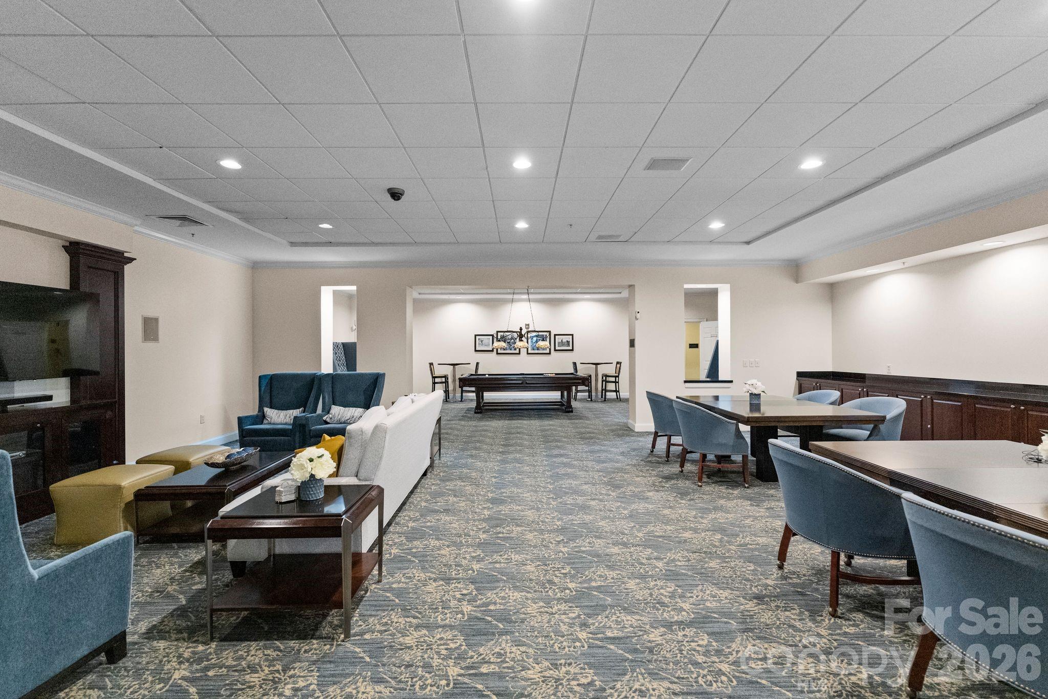 300 W 5th Street W Charlotte NC 28202