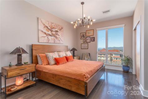 45 Asheland Avenue Asheville NC 28801