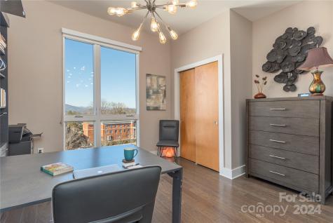 45 Asheland Avenue Asheville NC 28801