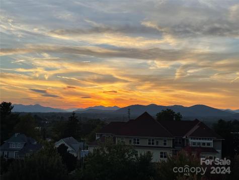 45 Asheland Avenue Asheville NC 28801