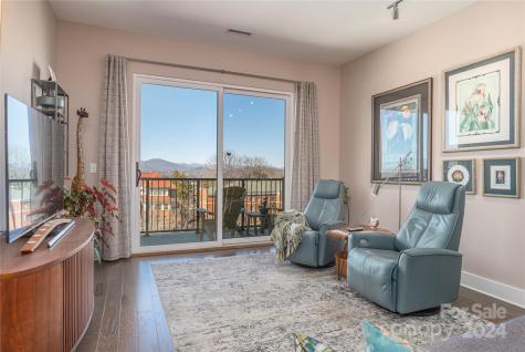 45 Asheland Avenue Asheville NC 28801
