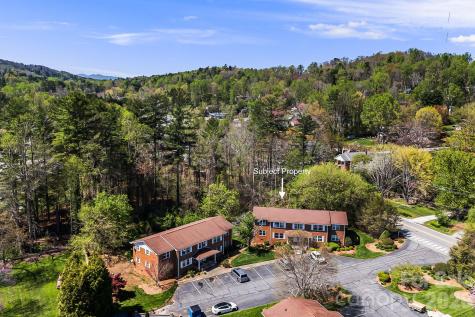 28 Capri Lane Hendersonville NC 28792