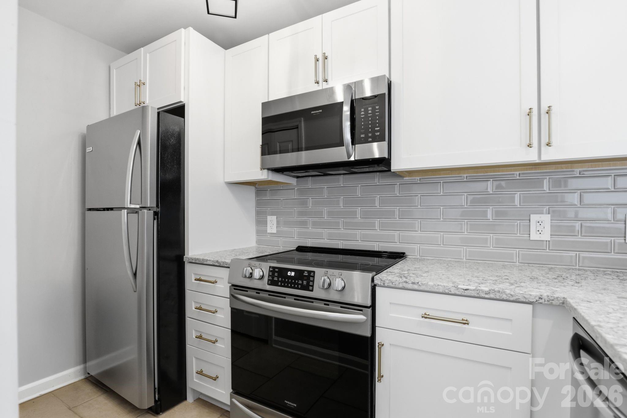 18009 Kings Point Drive Cornelius NC 28031