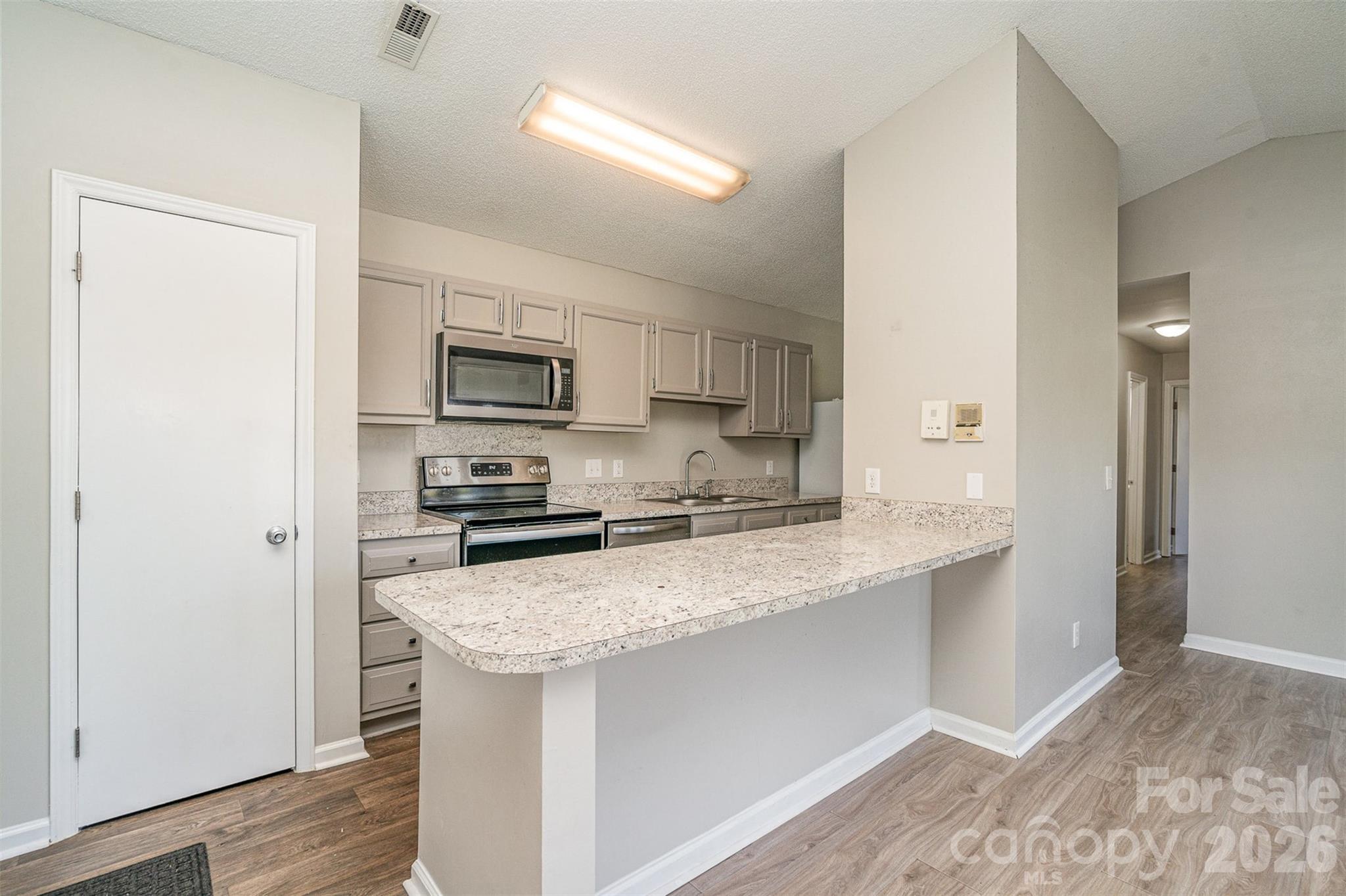 6165 Meadow Rose Lane Charlotte NC 28215