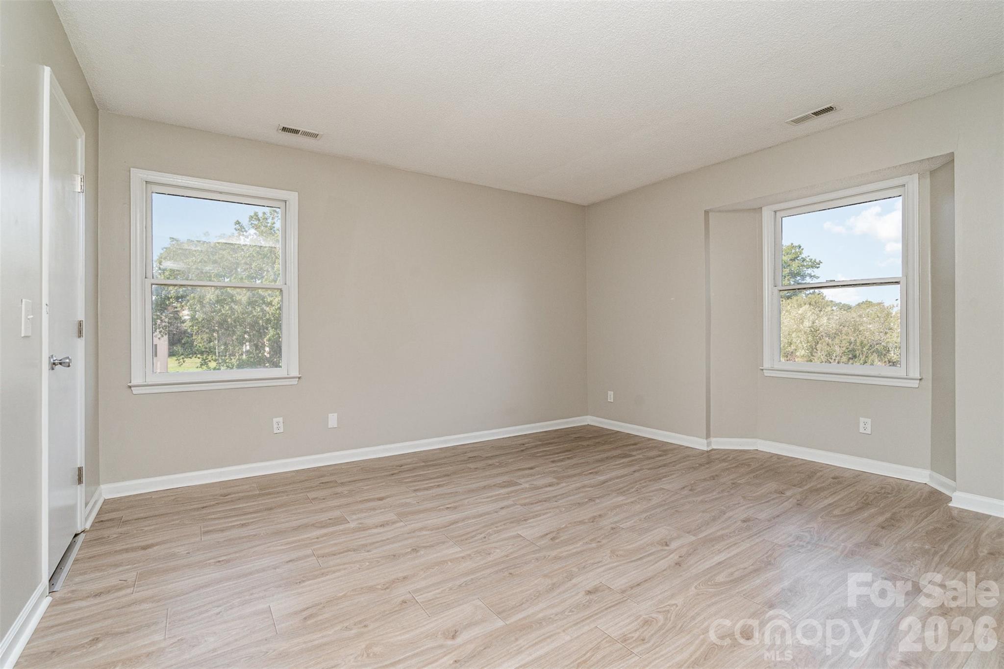6165 Meadow Rose Lane Charlotte NC 28215
