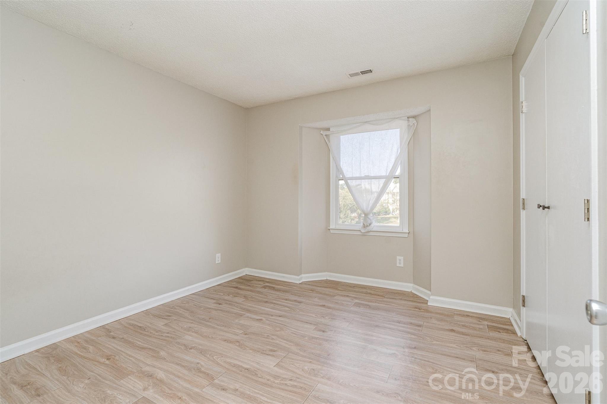 6165 Meadow Rose Lane Charlotte NC 28215