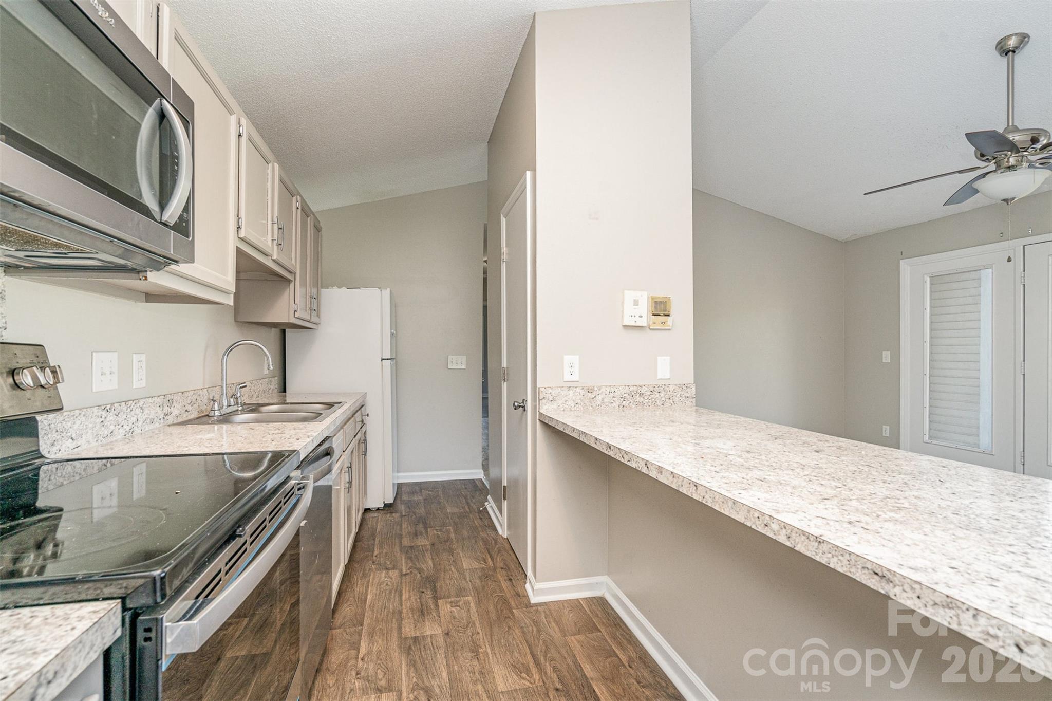 6165 Meadow Rose Lane Charlotte NC 28215