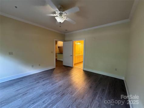 9 Kenilworth Knoll Asheville NC 28805