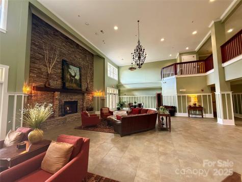 9 Kenilworth Knoll Asheville NC 28805