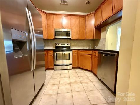 9 Kenilworth Knoll Asheville NC 28805