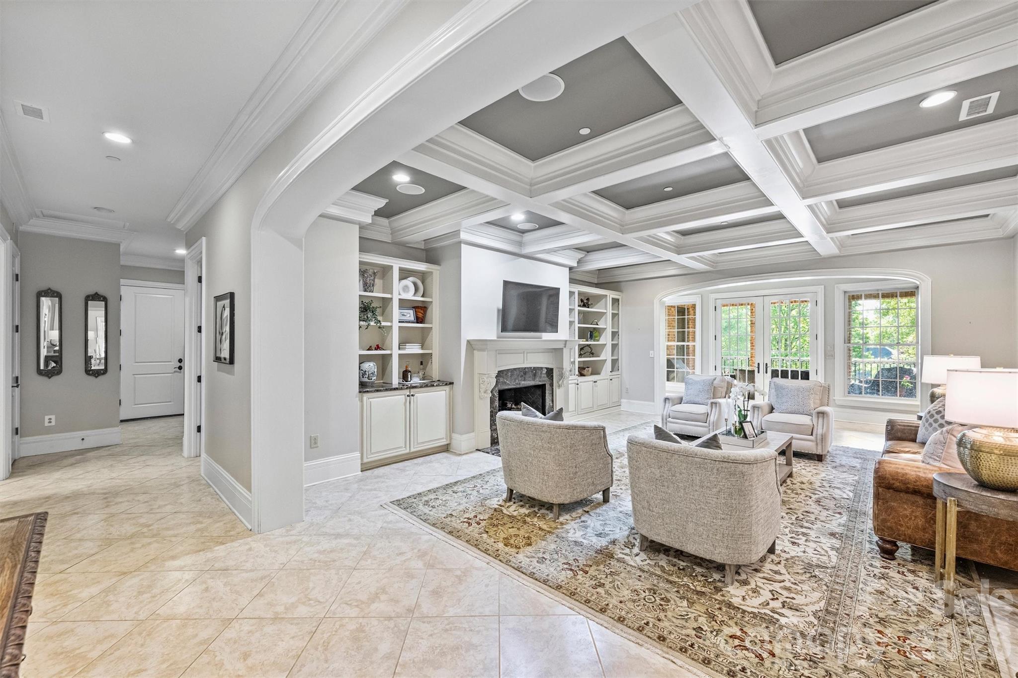 2210 Roswell Avenue Charlotte NC 28207