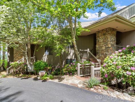 266 Sunset Point Road Burnsville NC 28714
