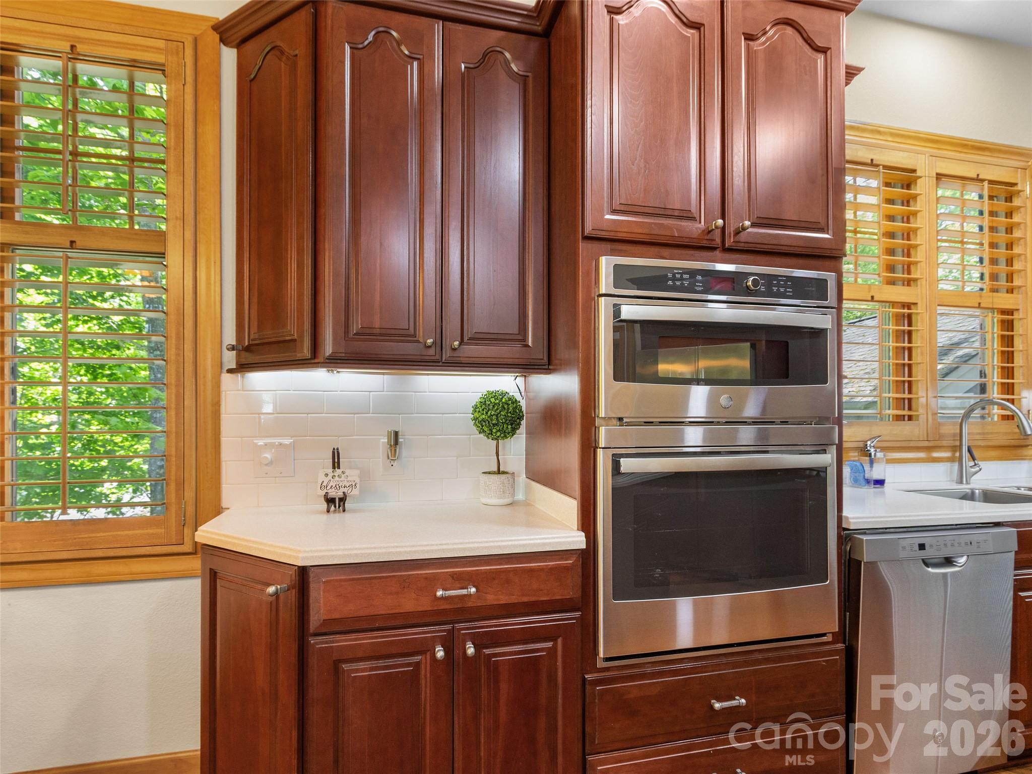 266 Sunset Point Road Burnsville NC 28714